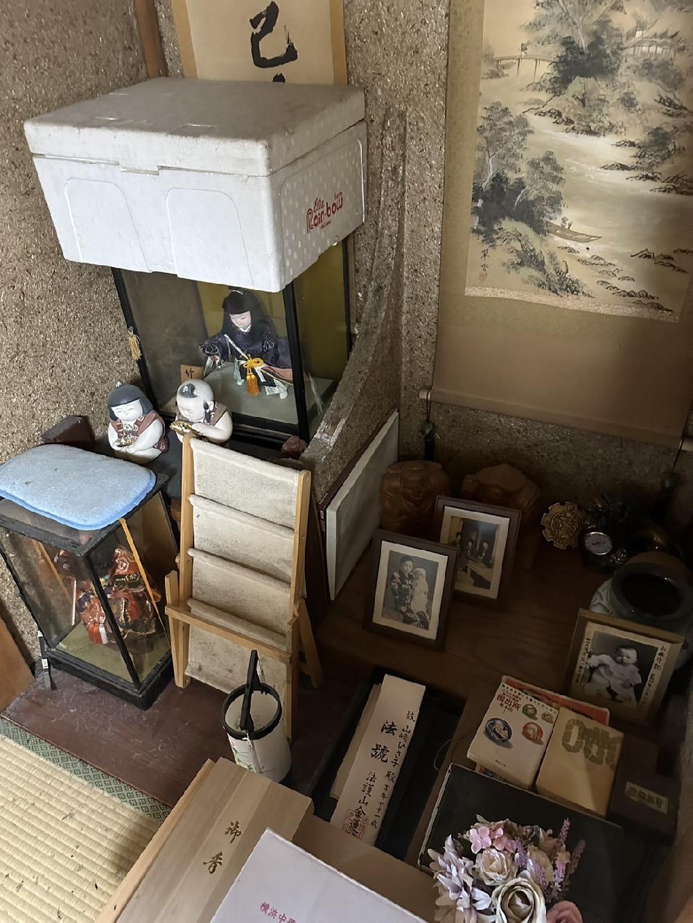 【遺品整理作業】不動産屋さんからご紹介でご依頼をいただきました！稲城市で遺品整理作業です。